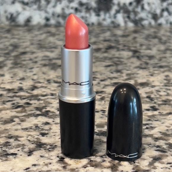 MAC Cosmetics A Sprinkle of Magic Lipstick - Picture 1 of 5